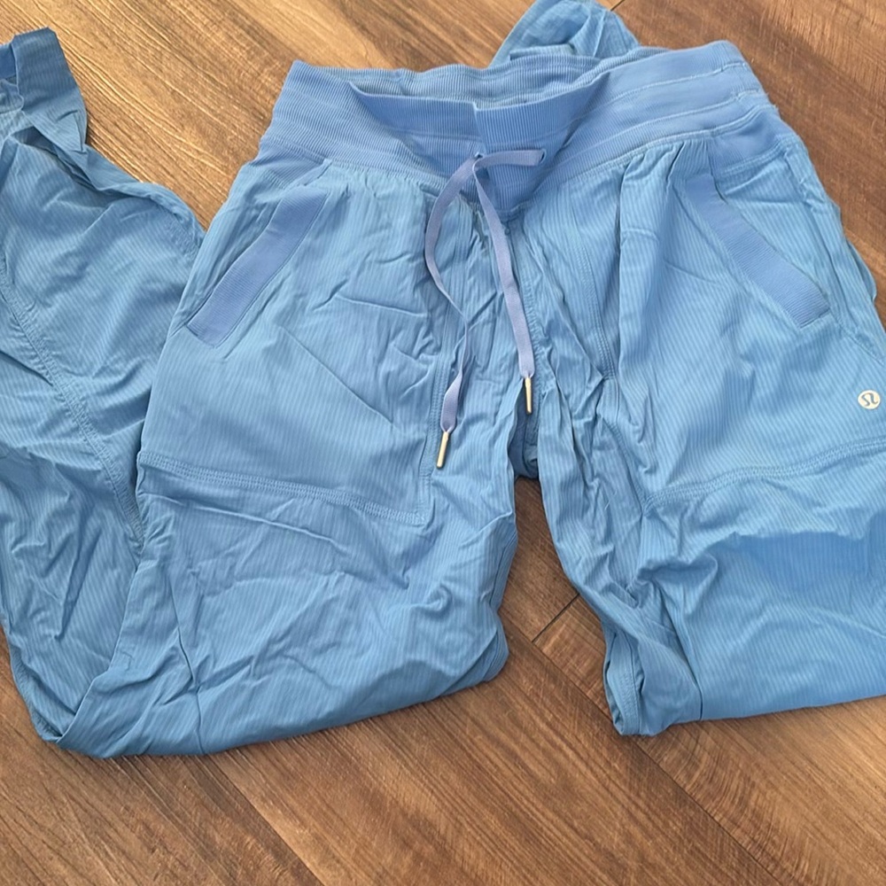 Lululemon dance studio pant